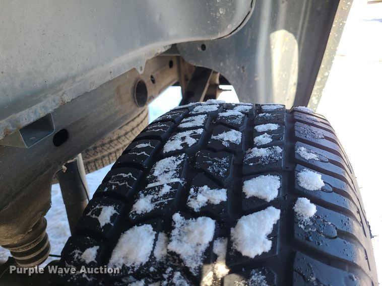 image for item LJ9471 2013 GMC Sierra 1500 Crew Cab pickup truck