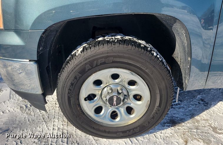 image for item LJ9471 2013 GMC Sierra 1500 Crew Cab pickup truck