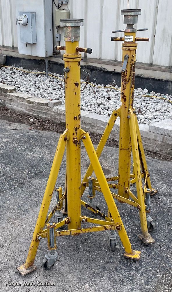 image for item LV9991 (2) Rotary Lift RS18 jack stands  