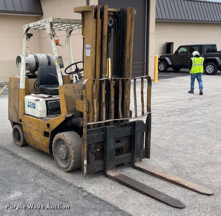 image for item LW9007 TCM FCG30N5 forklift
