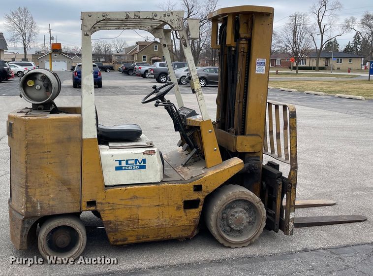 image for item LW9007 TCM FCG30N5 forklift