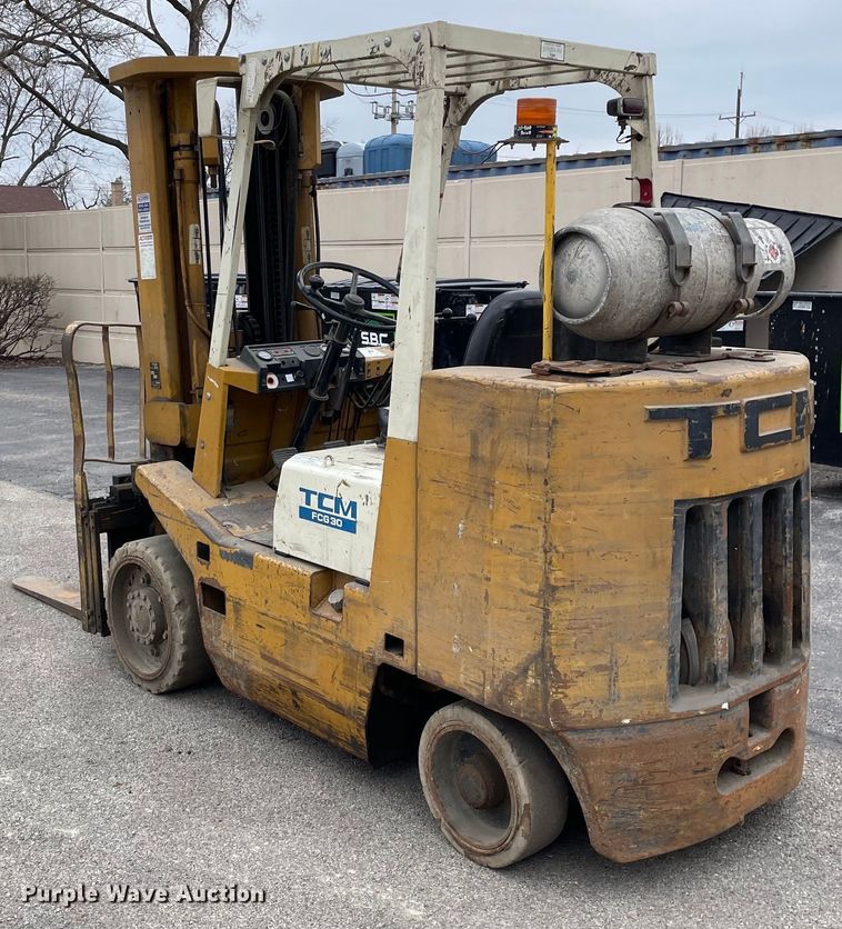 image for item LW9007 TCM FCG30N5 forklift