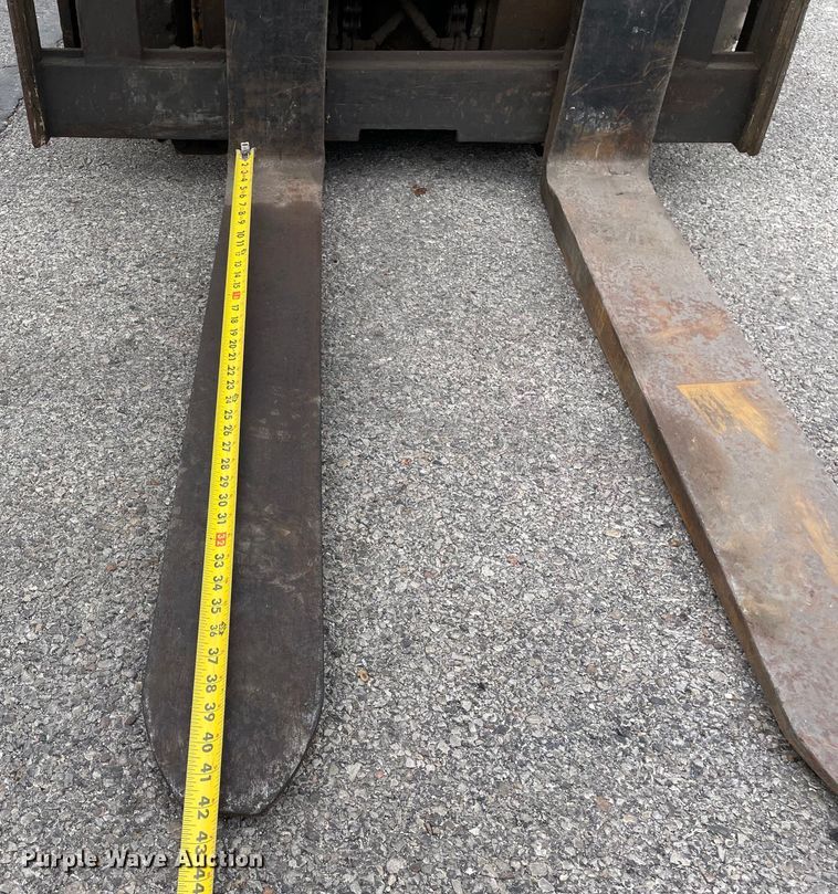 image for item LW9007 TCM FCG30N5 forklift