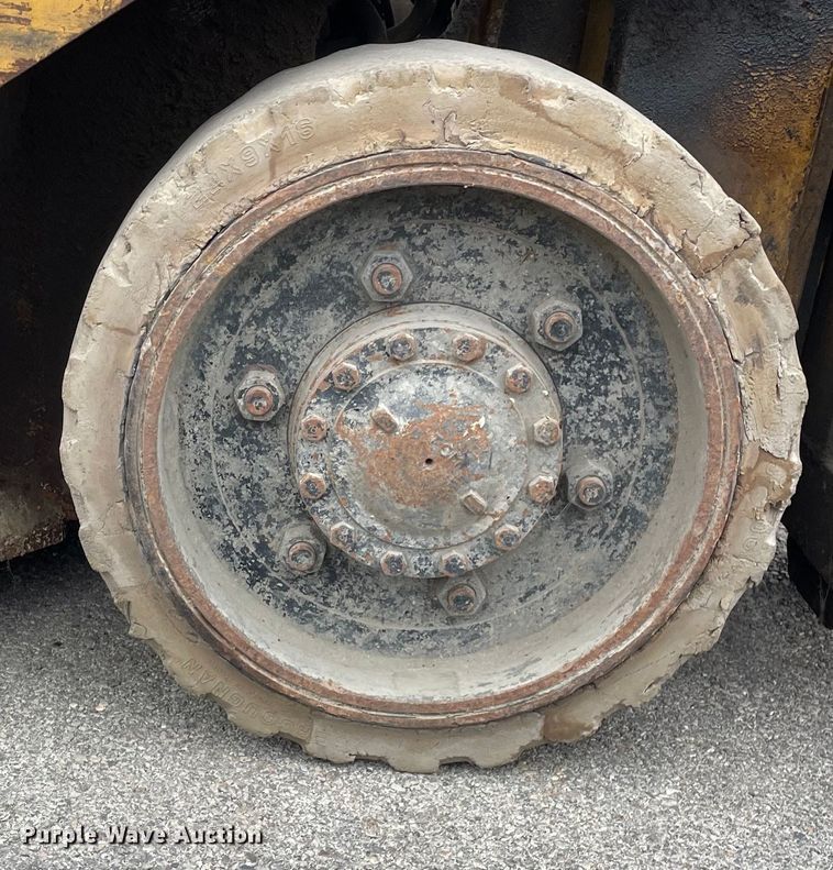 image for item LW9007 TCM FCG30N5 forklift