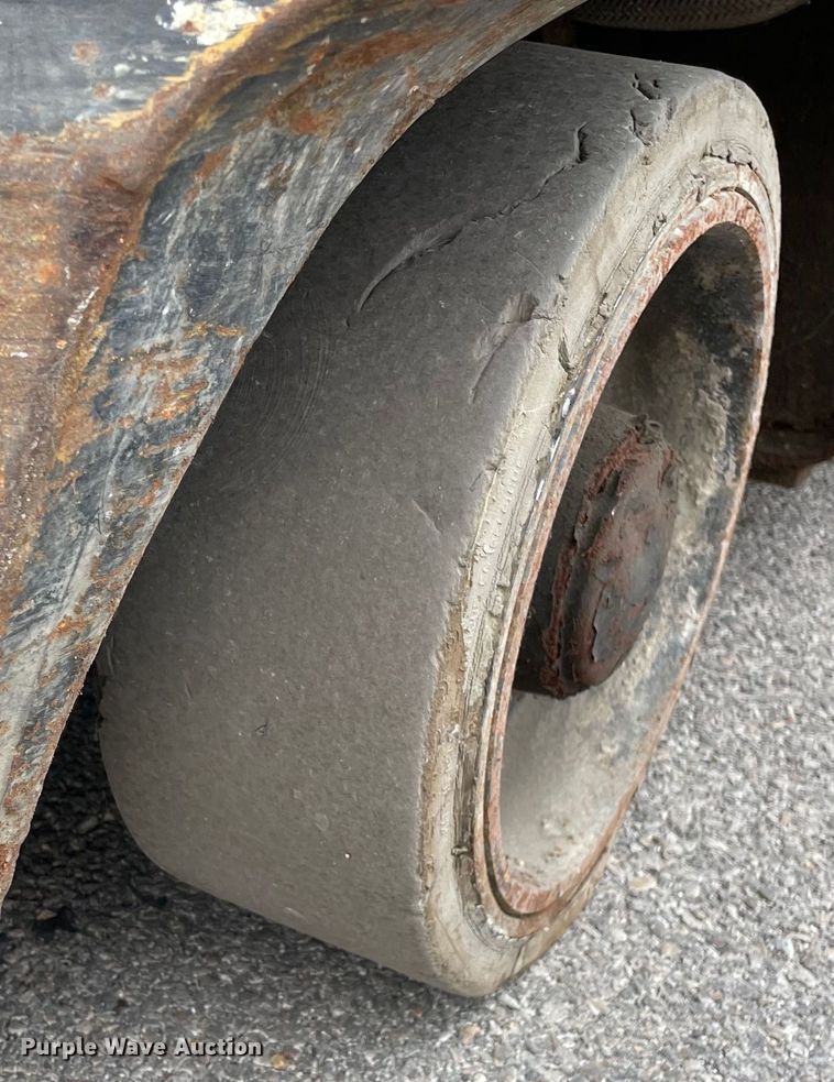 image for item LW9007 TCM FCG30N5 forklift