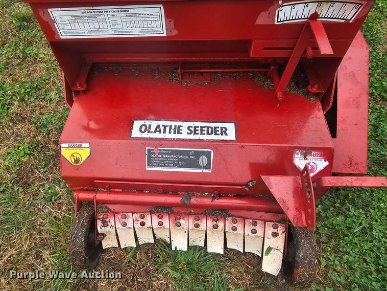 image for item LW9541 Toro 322D lawn mower