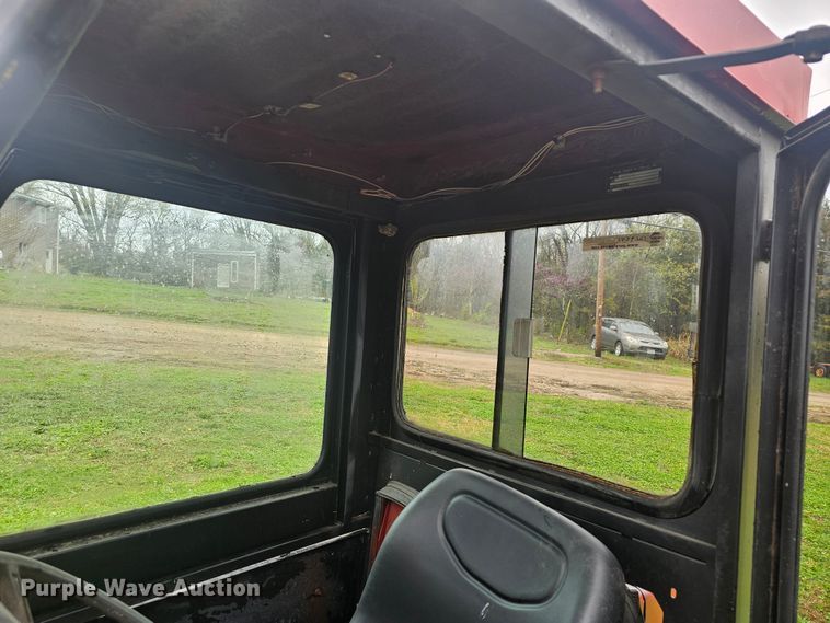 image for item LW9541 Toro 322D lawn mower