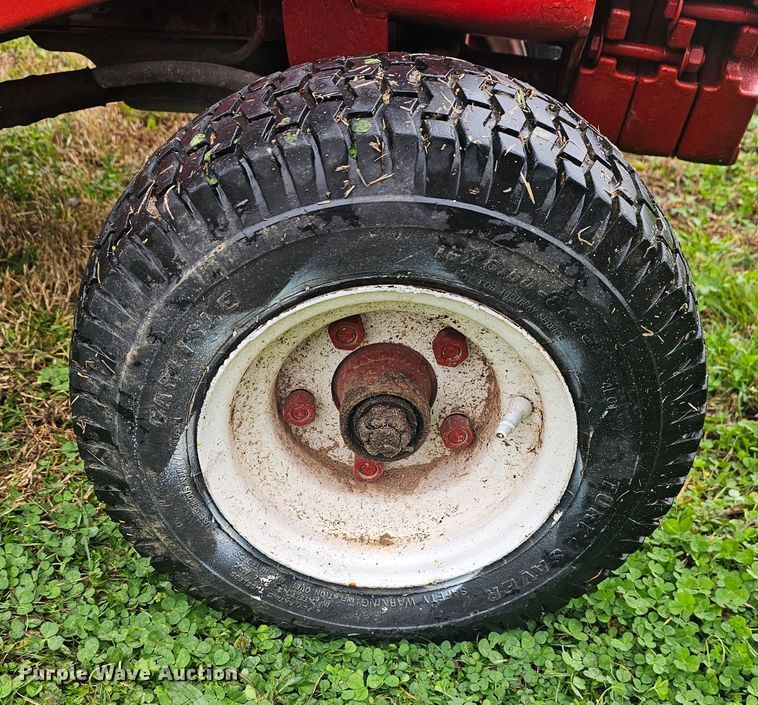 image for item LW9541 Toro 322D lawn mower