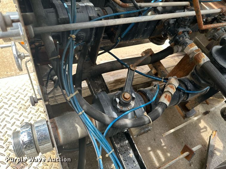 image for item MB9664 Saulsbury pumper fire truck bed