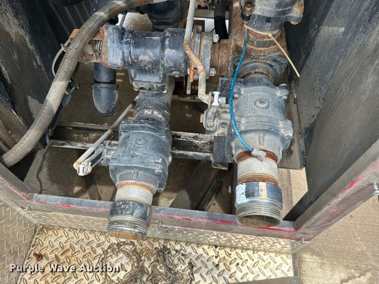 image for item MB9664 Saulsbury pumper fire truck bed