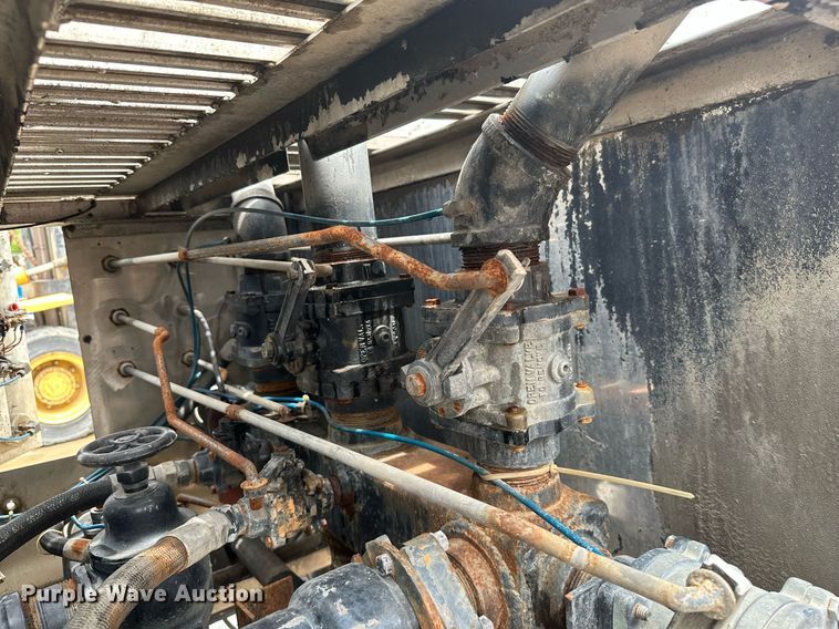 image for item MB9664 Saulsbury pumper fire truck bed