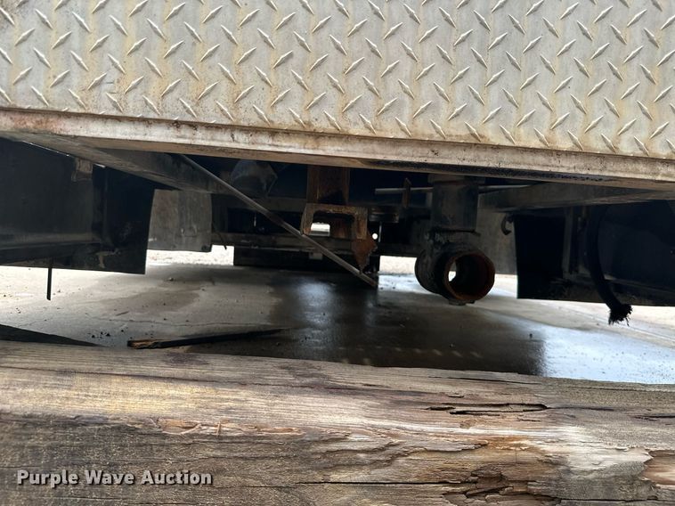 image for item MB9664 Saulsbury pumper fire truck bed