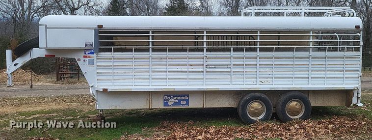 image for item MJ9003 1997 Gooseneck livestock trailer
