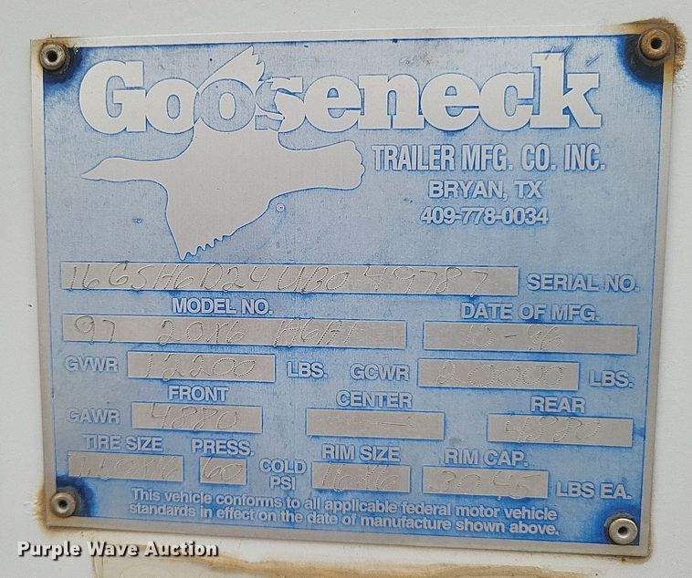 image for item MJ9003 1997 Gooseneck livestock trailer