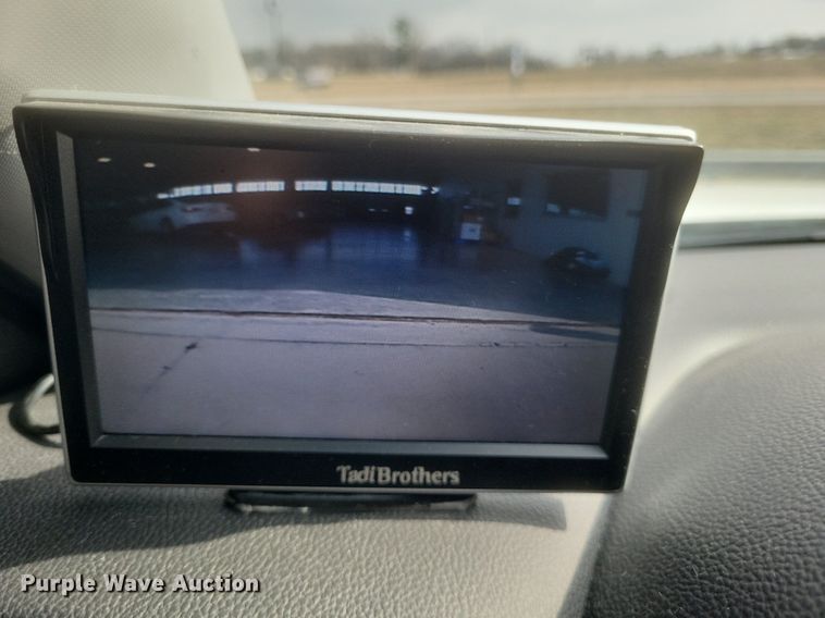 image for item MJ9005 2015 Chevrolet Silverado 1500 Double Cab pickup truck