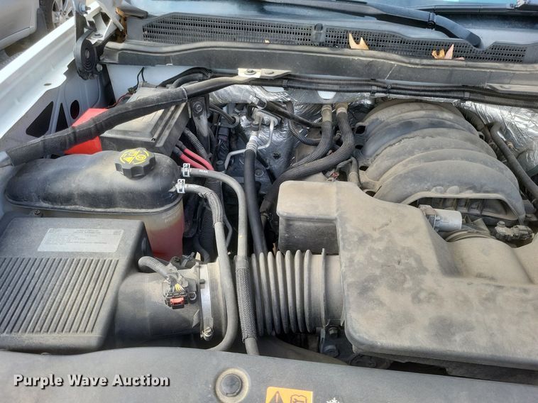 image for item MJ9005 2015 Chevrolet Silverado 1500 Double Cab pickup truck