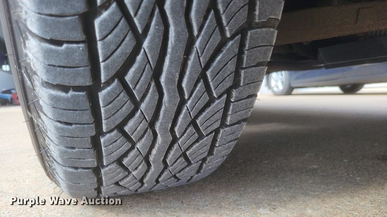 image for item MJ9005 2015 Chevrolet Silverado 1500 Double Cab pickup truck