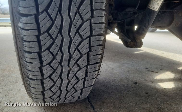 image for item MJ9005 2015 Chevrolet Silverado 1500 Double Cab pickup truck