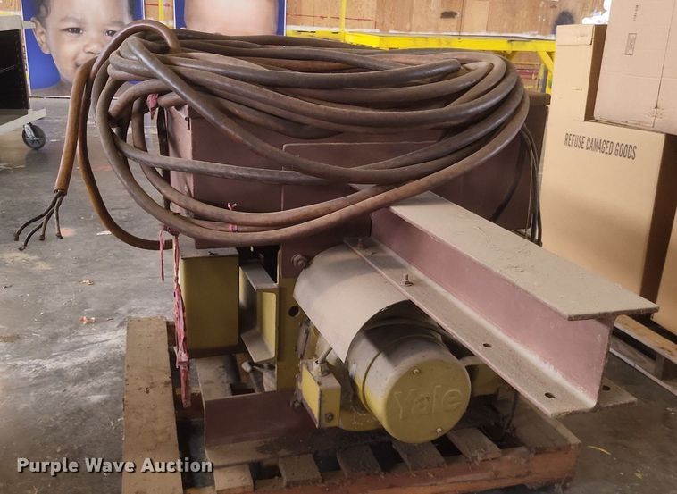 image for item MJ9007 Yale CEWZ-51LG47S2 hoist