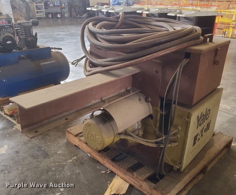 image for item MJ9007 Yale CEWZ-51LG47S2 hoist