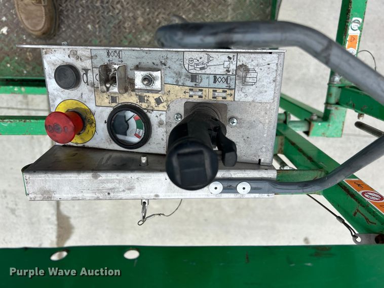 image for item MO9189 2015 Skyjack SJIII 3226 scissor lift