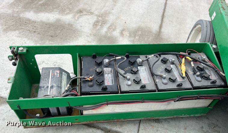 image for item MO9189 2015 Skyjack SJIII 3226 scissor lift