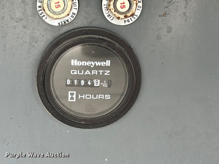 image for item MO9189 2015 Skyjack SJIII 3226 scissor lift