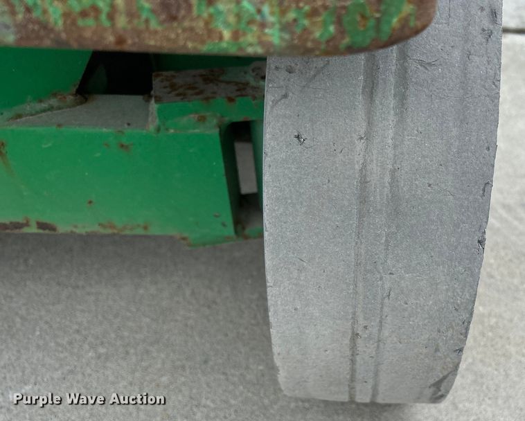 image for item MO9189 2015 Skyjack SJIII 3226 scissor lift