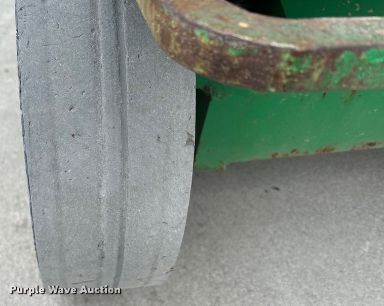 image for item MO9189 2015 Skyjack SJIII 3226 scissor lift