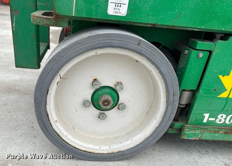 image for item MO9189 2015 Skyjack SJIII 3226 scissor lift