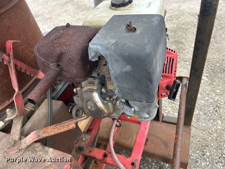 image for item MO9192 Small square bale processor 