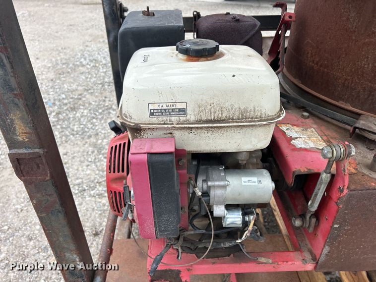 image for item MO9192 Small square bale processor 