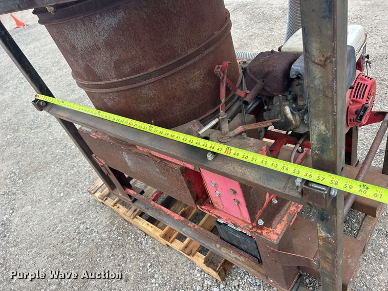 image for item MO9192 Small square bale processor 