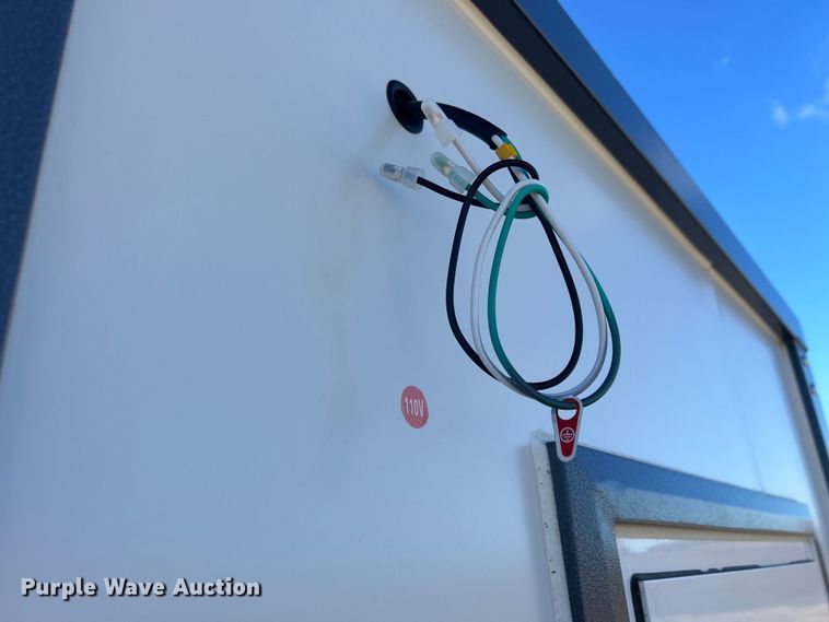 image for item MO9198 Bastone mobile restroom 