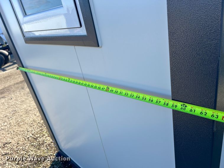 image for item MO9198 Bastone mobile restroom 