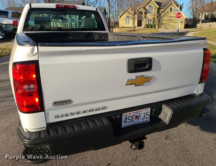 image for item MQ9618 2016 Chevrolet Silverado 1500 pickup truck