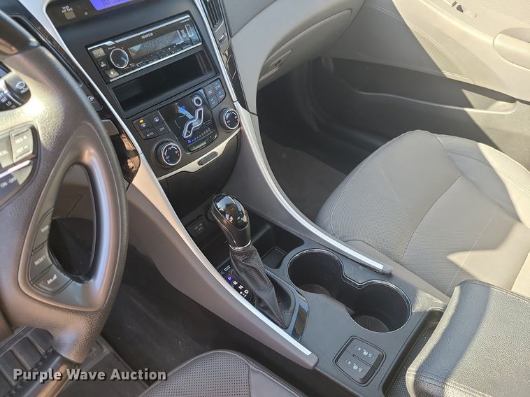 image for item MQ9669 2012 Hyundai  Sonata 