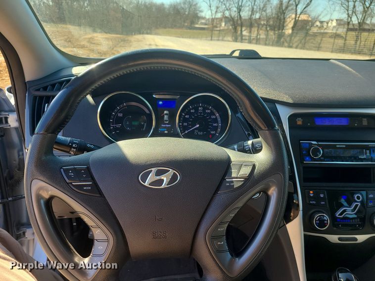 image for item MQ9669 2012 Hyundai  Sonata 