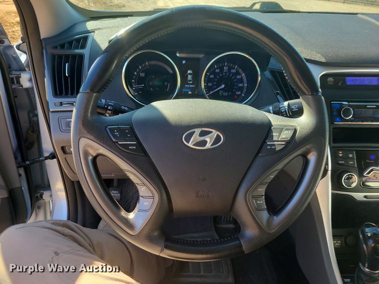 image for item MQ9669 2012 Hyundai  Sonata 