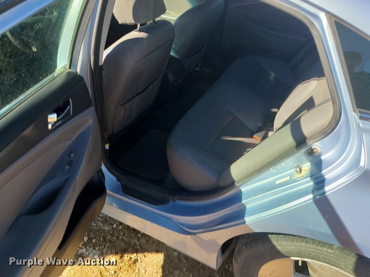 image for item MQ9669 2012 Hyundai  Sonata 