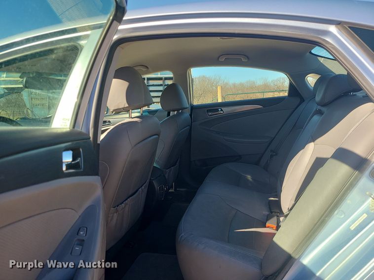 image for item MQ9669 2012 Hyundai  Sonata 