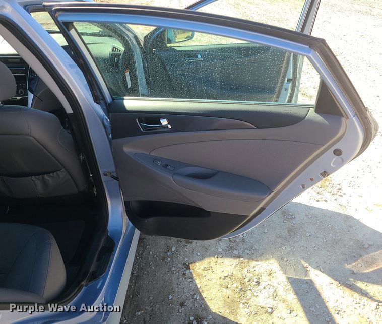 image for item MQ9669 2012 Hyundai  Sonata 