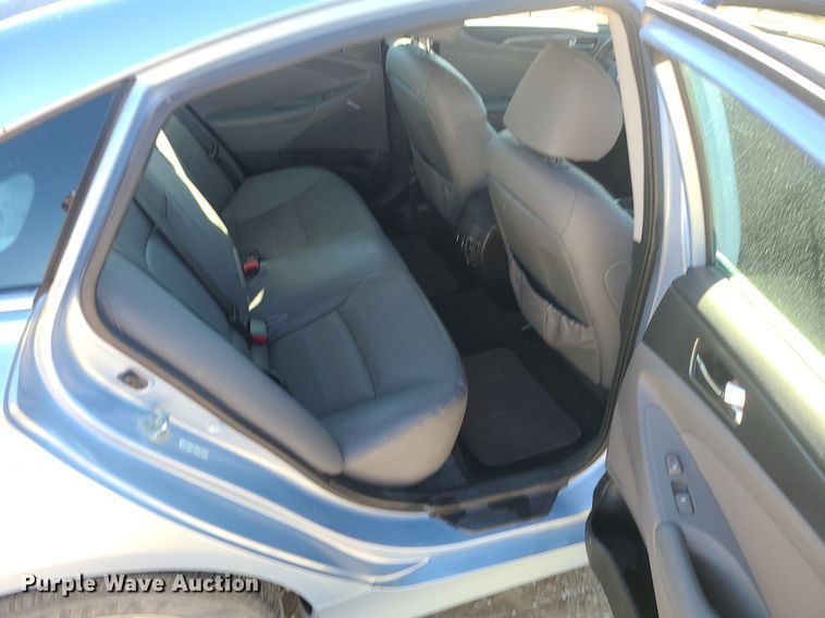 image for item MQ9669 2012 Hyundai  Sonata 