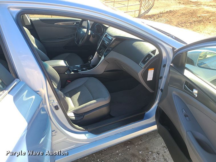 image for item MQ9669 2012 Hyundai  Sonata 