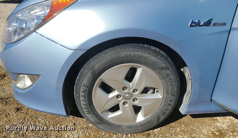 image for item MQ9669 2012 Hyundai  Sonata 