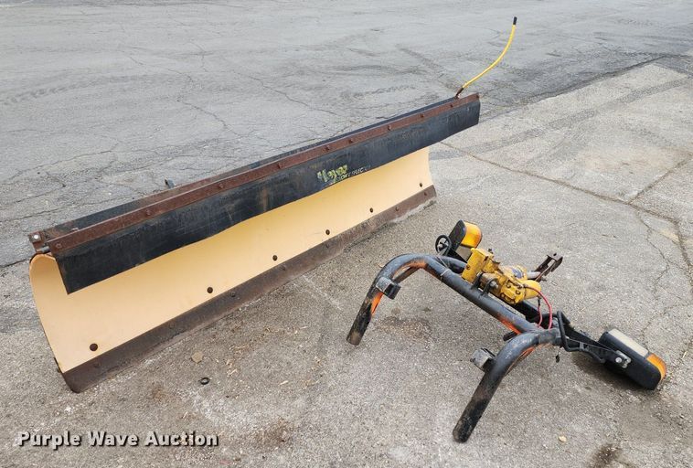 image for item MQ9673 Meyer snow plow