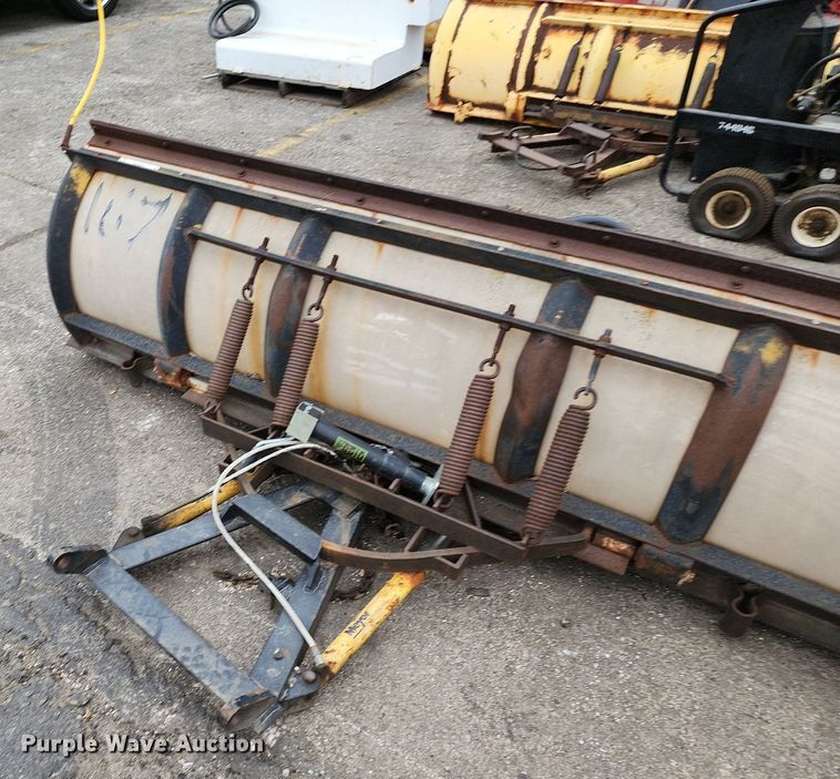 image for item MQ9673 Meyer snow plow