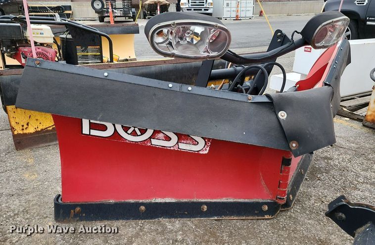 image for item MQ9676 The Boss Power-V DXT snow plow 