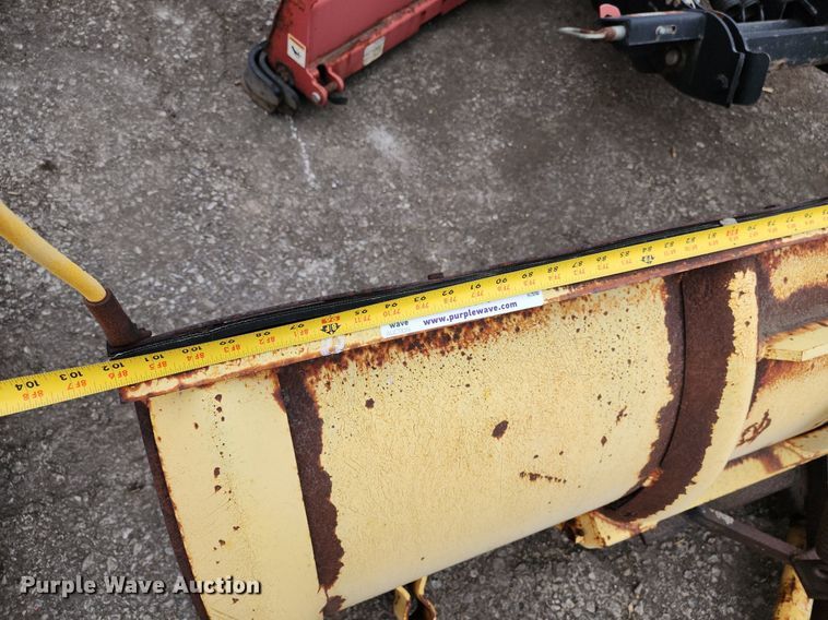 image for item MQ9679 102