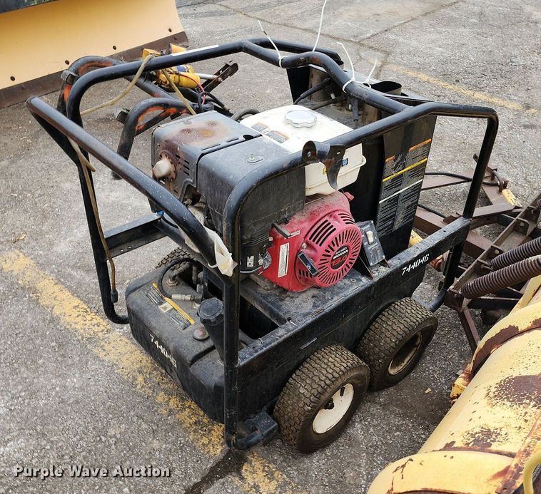 image for item MQ9680 Mi-T-M HSP-3504-3MGH pressure washer